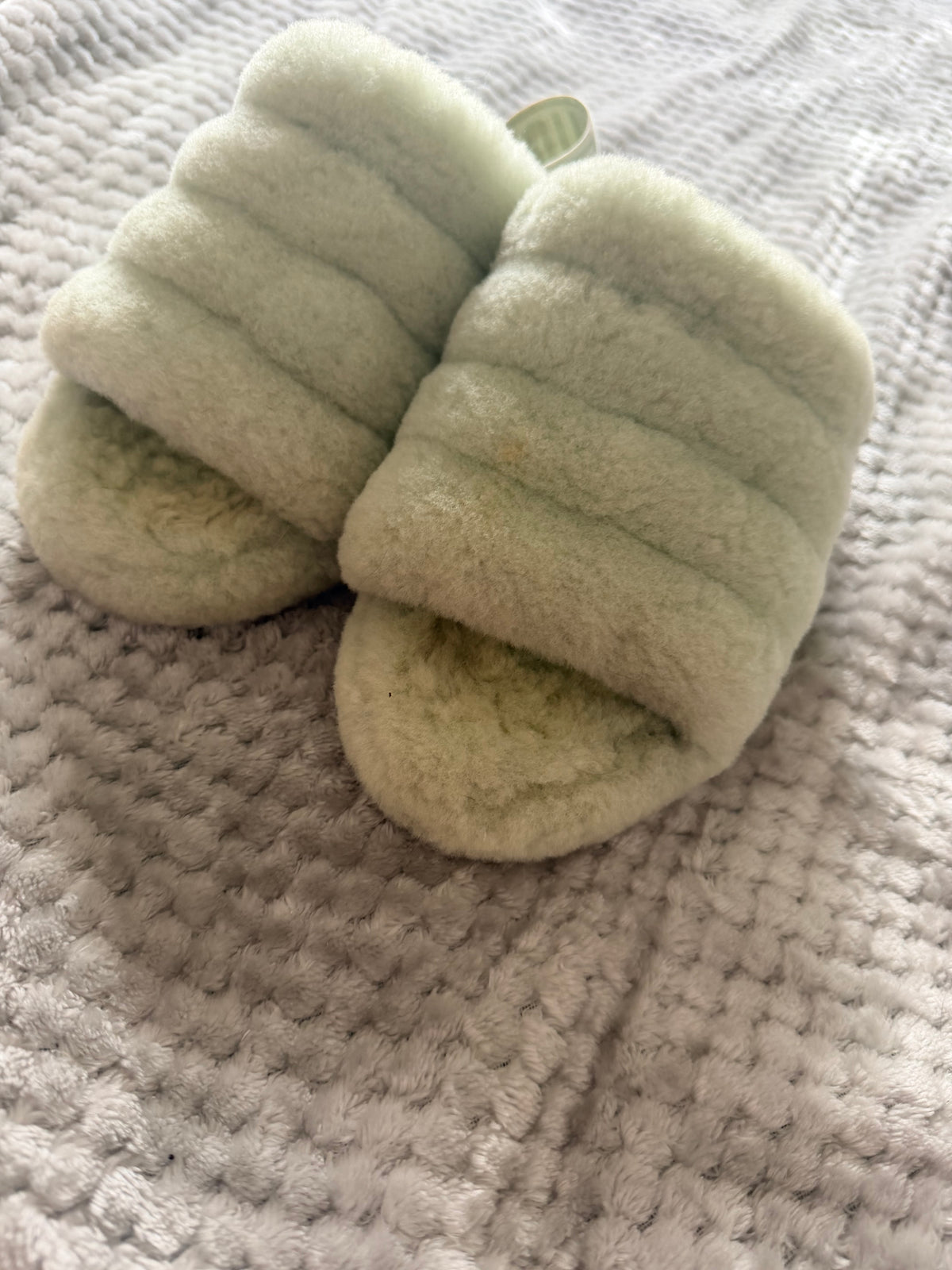 UGG Fluff Yeah Shearling Slides